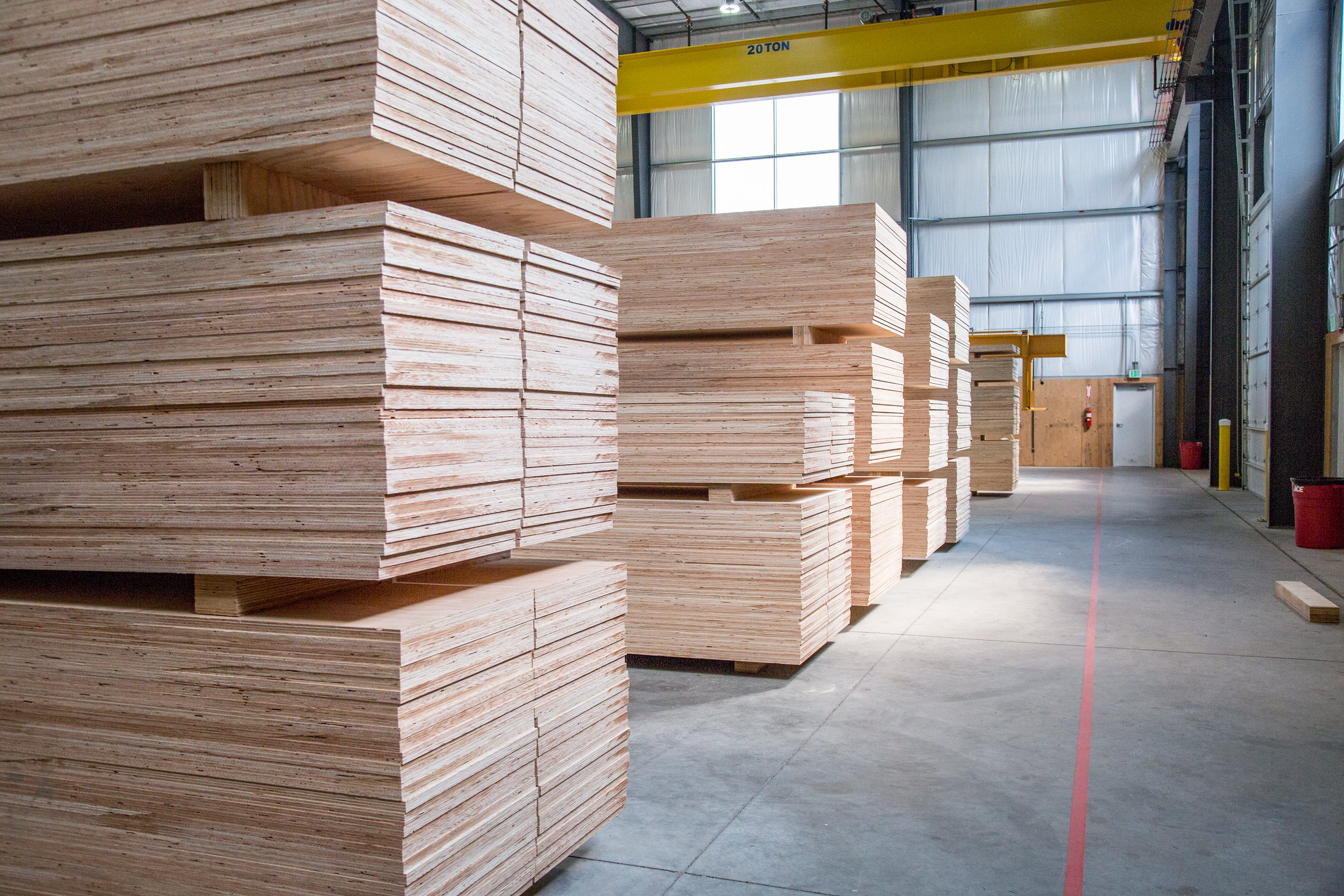 Market Report: Oriented Strand Board vs. Plywood | Freres Wood